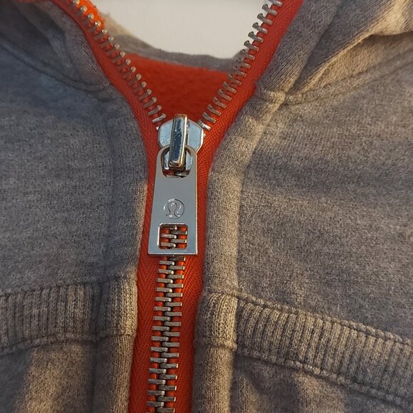 Vintage Lululemon High Back Scuba Hoodie - Picture 5 of 10